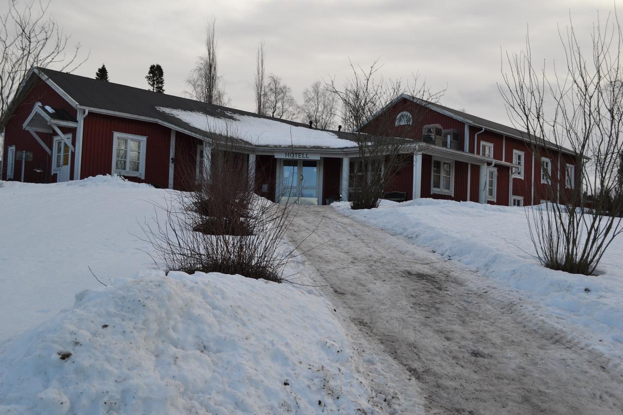 Juthbacka Hotell Uusikaarlepyy Экстерьер фото